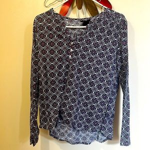 Long Sleeve Patterned Shirt